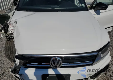2020 Volkswagen Tiguan Se из США, поврежденный, VIN 3VV2B7AX2LM153912